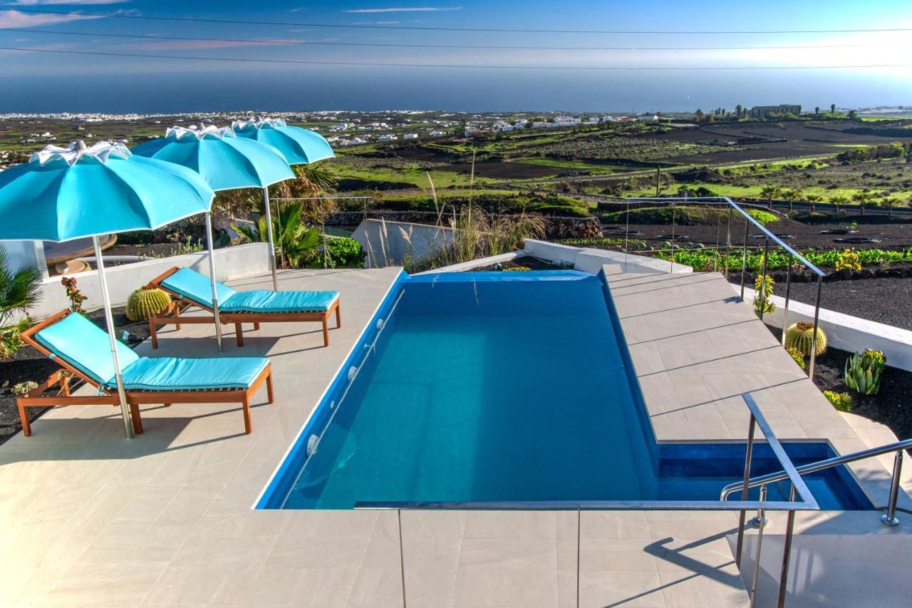 Villa Infinity: Panoramic Sea Views & Private Heated Pool Tias Exterior photo